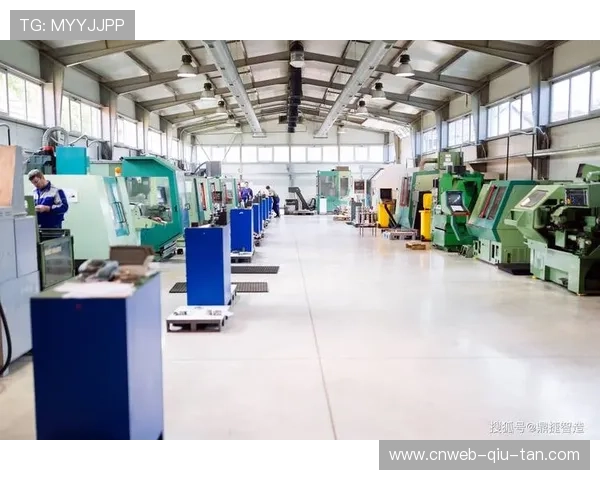 投资重心转向软件定义 硬件成本占比逐年下降